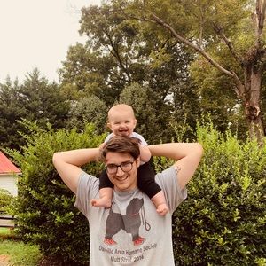 Meet your Posher, Devin